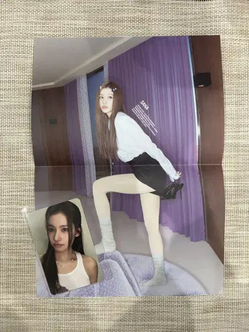 THISISFOR 사나 트레이딩 카드, 포스터