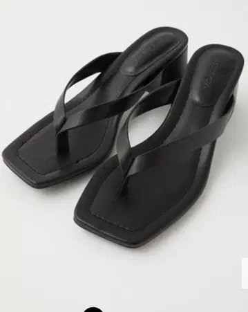 MOUSSY 블랙 플립플랍