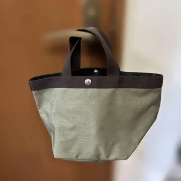 에르베샤 펠리에 707C 카키
