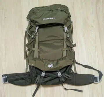 컨디션 최상 MAMMUT LITHIUM CREST 40+ 백팩 올리브