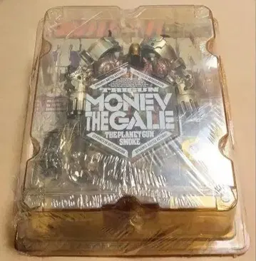 카이요도 TRIGUN 트라이건 모네브 피규어 미개봉 새상품