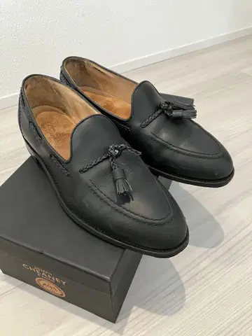 JOSEPH CHEANEY HUGH 블랙 로퍼