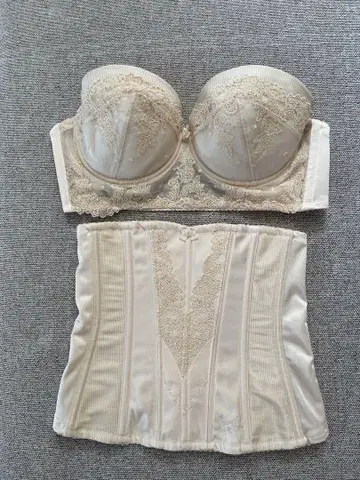 FOUR SIS & CO. 브라이덜 이너 G65