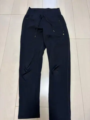 차코트 캐주얼 팬츠 M 블랙 지퍼 포켓 부착
