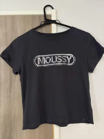 MOUSSY 반팔 티셔츠