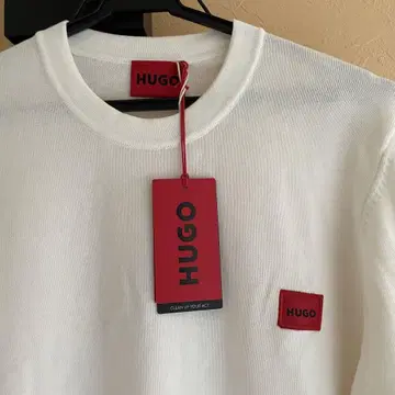 HUGO 화이트 크루넥 니트 로고 풀오버