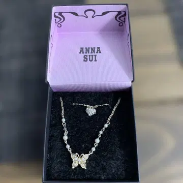 ANNA SUI 나비 모티브 목걸이 세트