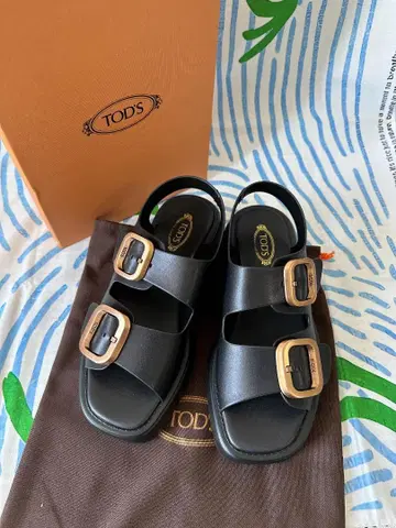 TOD'S 블랙 스포츠 샌들 38/24CM