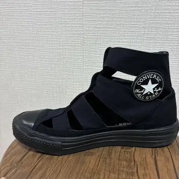 CONVERSE 블랙 하이컷 샌들