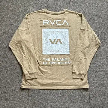 RVCA 반다나 패턴 긴팔 티셔츠 베이지