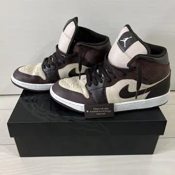 AIR JORDAN 1 MID SE