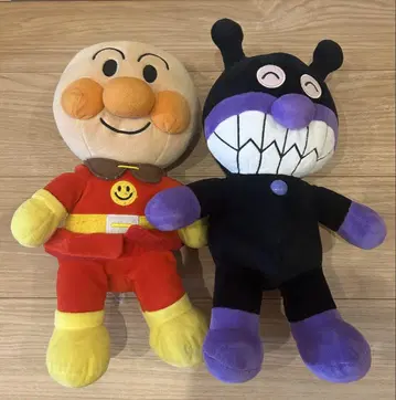 호빵맨과 바이킨맨 봉제 인형 세트
