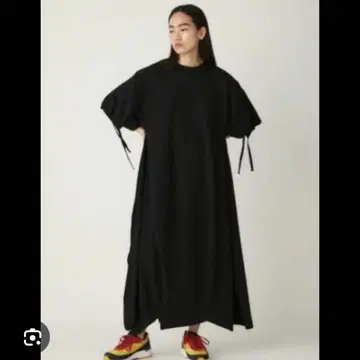 nagonstans CO 두꺼운 저지 입체 드레이프 드레스
