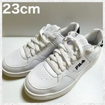 A!group 사노 아키야 착용 휠라 스니커즈 화이트 블랙 23cm