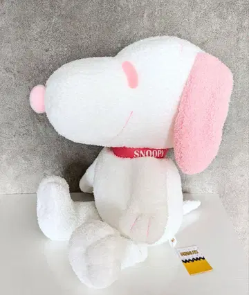 새상품 스누피 화이트와 핑크 봉제 인형