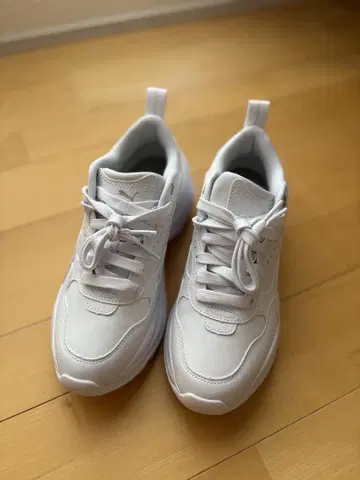 푸마 펄서 웨지 스니커즈