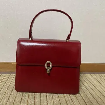 레드 핸드백 플랩형 천연 가죽 쇼와 레트로