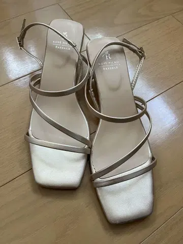 로페피크닉 24cm 샌들
