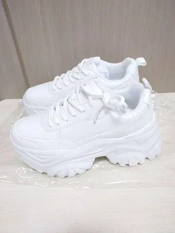 통굽 스니커즈 S
