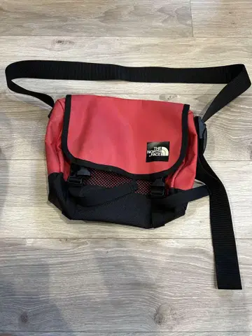 THE NORTH FACE 메신저 백 레드/블랙
