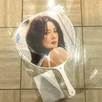 gidle 미용 부채