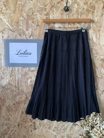 Leilian 블랙 플리츠 스커트