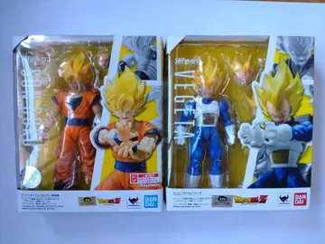 SH Figuarts 슈퍼 사이어인 풀 파워 손오공 & 베지터