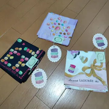 5851 새상품 라듀레 손수건 3종 묶음 판매