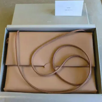 irose (이로세) SEAMLESS SHOULDER CASE