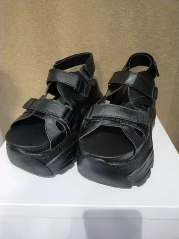 요스케 통굽 스포츠 샌들(4468036)BL