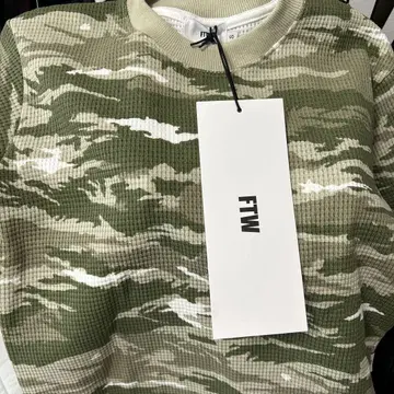 FTW 카모플라주 패턴 티셔츠