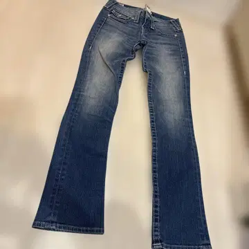 True Religion 부츠 컷 데님 24