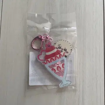 치이카와 (먼작귀) 랏코 샤카샤카 키링 딸기 파르페 키링