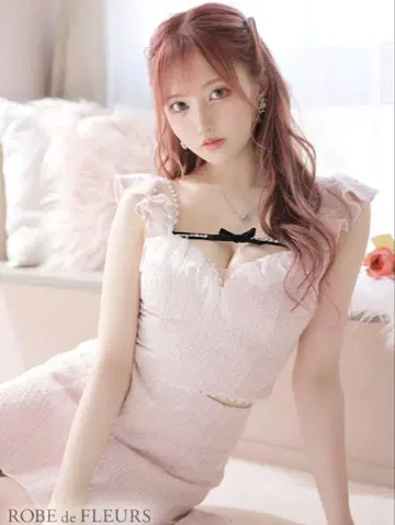 ROBE de FLEURS 핑크 타이트 드레스