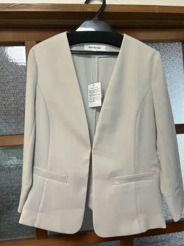 NATURAL BEAUTY BASIC 노카라 자켓