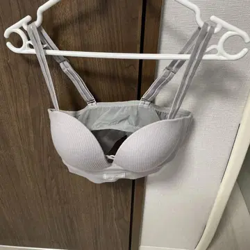 뷔스티에