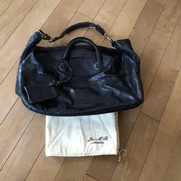 Jas M.B. WINGS TRAVELLER BAG 블랙 수납 가방 포함