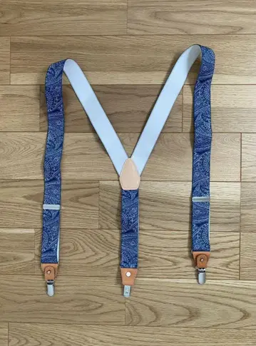 와타베 웨딩 서스펜더