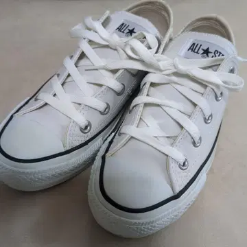 컨버스 올스타 가죽 22cm 화이트