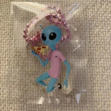 TwO hundRED 이와하시 겐키 가챠가챠 Pizzalien