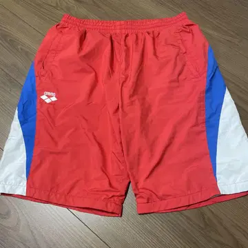 아레나 저리 하프 팬츠 사이즈 O