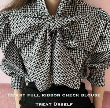하트 모양 리본 체크 블라우스