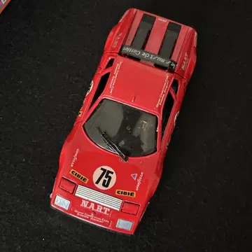 페라리 365GT4/BB 1/28 스케일