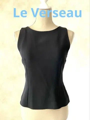 Le Verseau 슬리브리스 탑 블랙 이탈리아제 사이즈 40