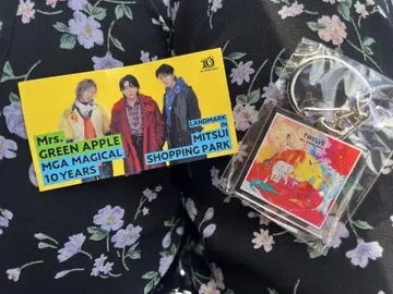 Mrs. GREEN APPLE 10주년 아크릴 키링