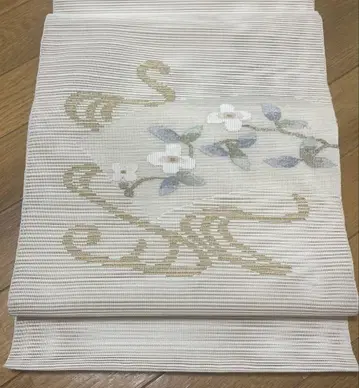 나고야 오비 꽃무늬 자수 화이트 베이스