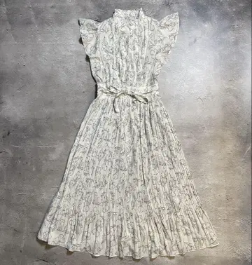 tocco closet 꽃무늬 플리츠 원피스 프릴 옷깃 M