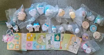 치이카와 (먼작귀) 가챠가챠 씰 키링 클립 캔뱃지 정리