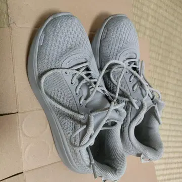무인양품 여성용 스니커즈 22.0cm