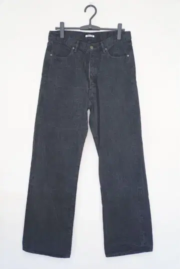 오라리 SELVEDGE FADED LIGHT DENIM PANTS 4